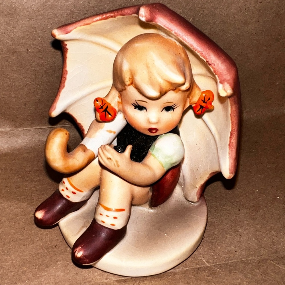 Enesco Japan Ceramic Girl Sitting under umbrella Figurine vintage